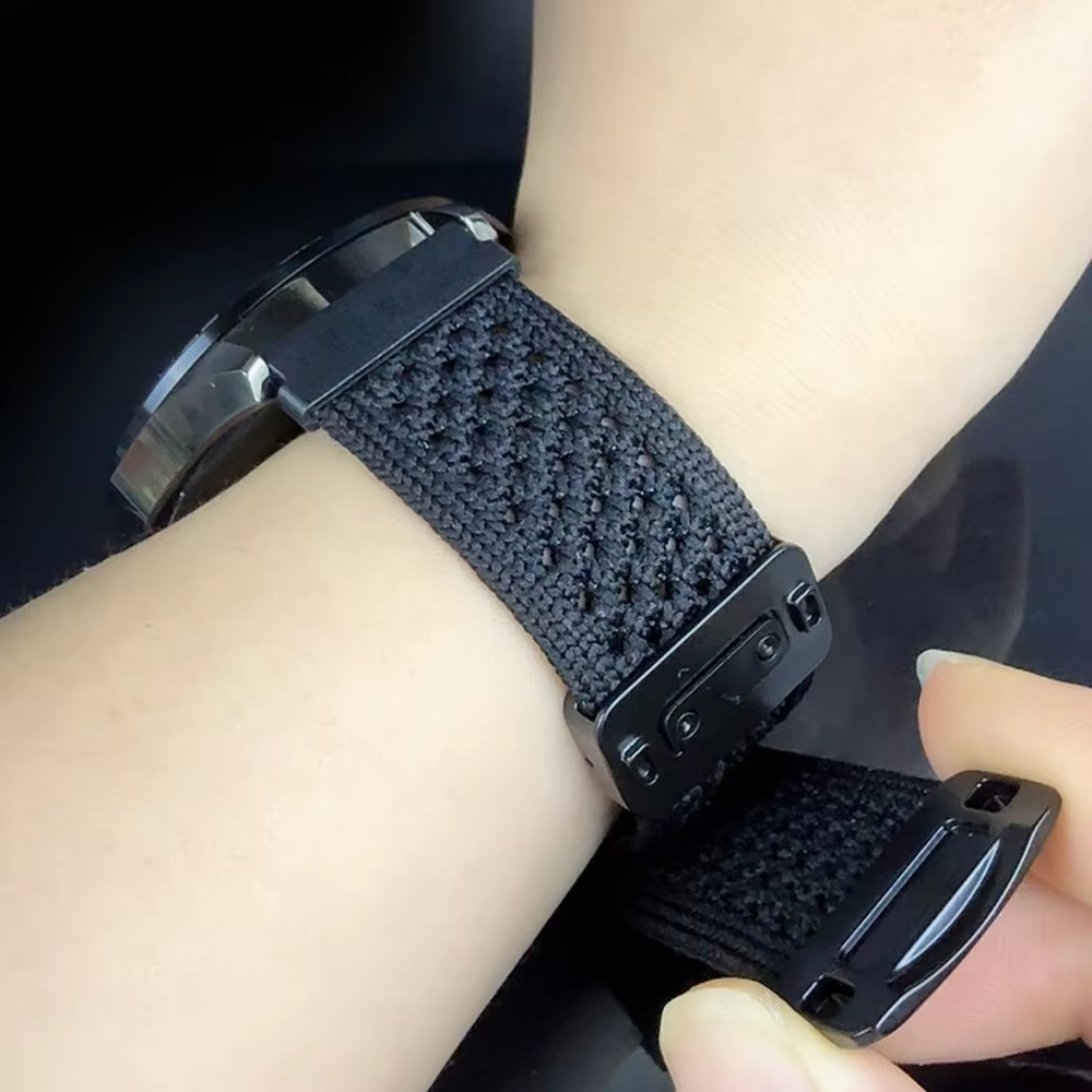 22/20mmストラップ Samsung Galaxy Wa - Solo Loop Strap のレビューと価格