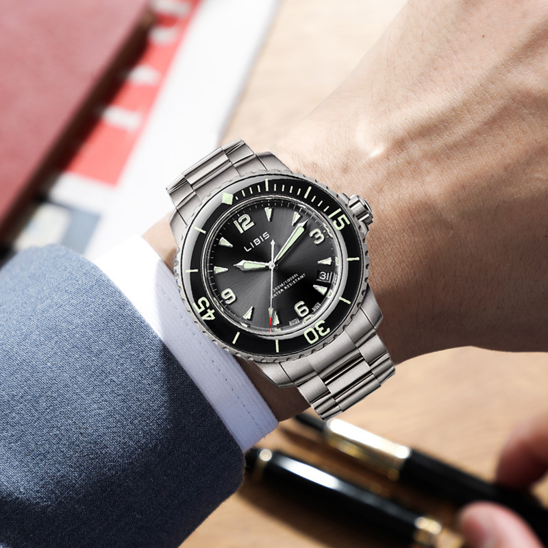 メンズ クラシック ブラック ディスク クォーツ腕時計 スチ - Smartwatch Touch のレビューと価格